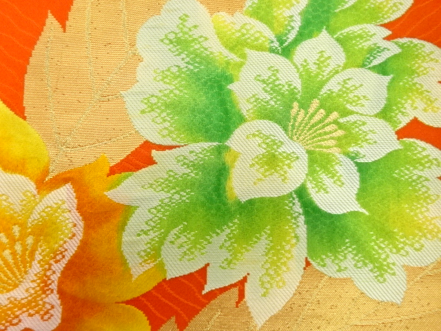  花模様織り出し　名古屋帯